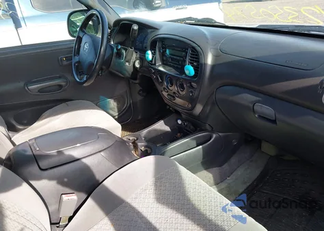 2003 Toyota Tundra Sr5 V8 z USA, uszkodzony, nr VIN 5TBBT44183S395145